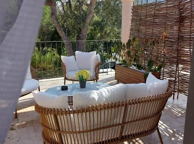 Du Dom Bed & Breakfast 4*
